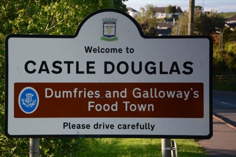 SUPPORTING INDEPENDENT RETAILERS IN CASTLE DOUGLAS
