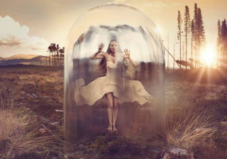 DGWGO FEATURED PHOTOGRAPHER – HOLLY BURNS