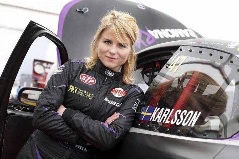 DUMFRIES & GALLOWAY’s ALBATEC RX TEAM SIGNS FIRST WOMAN DRIVER