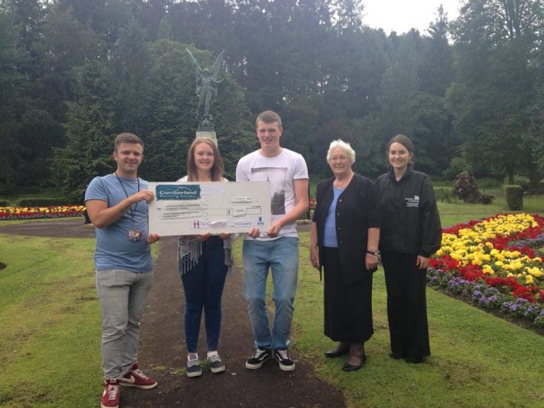 YOUNG PEOPLE HOLD WW1 MEMORIAL SERVICE AT LANGHOLM
