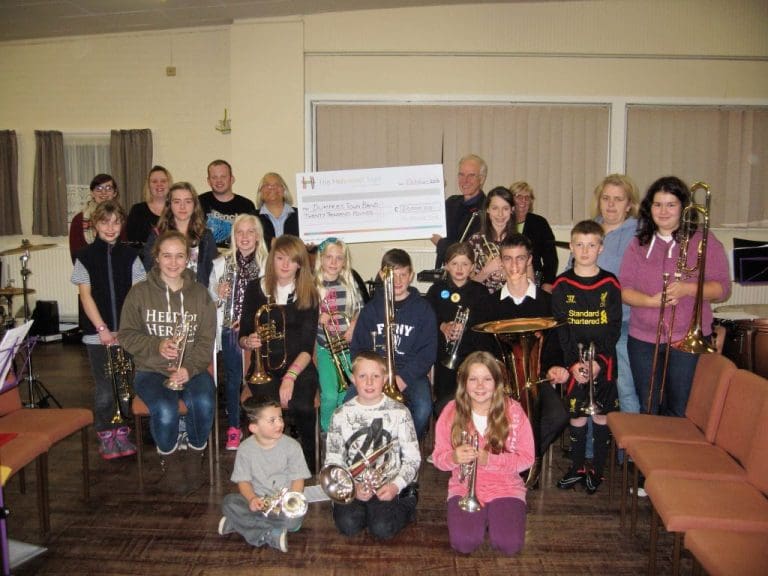 DUMFRIES TOWN BAND RECEIVES £20,000 GRANT FROM THE HOLYWWOD TRUST
