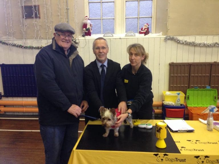 DUMFRIES AND GALLOWAY MP ”CHIPS IN’ TO TACKLE STRAY DOGS PROBLEM