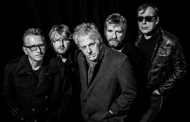 BIG COUNTRY TO SUPPORT THE QUO AT PALMERSTON