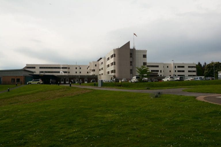 NOROVIRUS OUTBREAK CONTROL MEASURES CONTINUE AT DUMFRIES AND GALLOWAY ROYAL INFIRMARY
