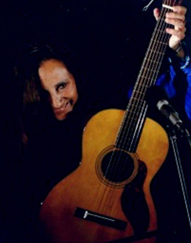 American Singing Sensation ‘Julie Felix’  Comes to Sanquhars ‘A’ the Airts’