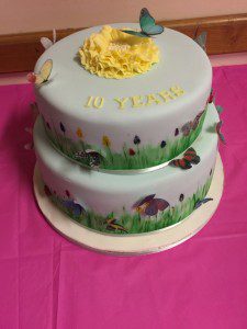 1 a 1 a joan Annan Day Centre Cake
