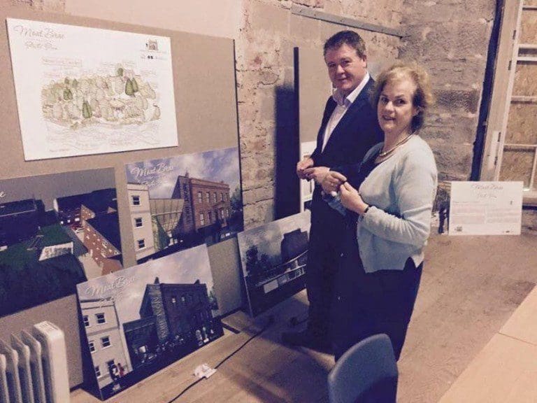 ARKLESS RECOGNISES MOAT BRAE TRUST AT WESTMINSTER