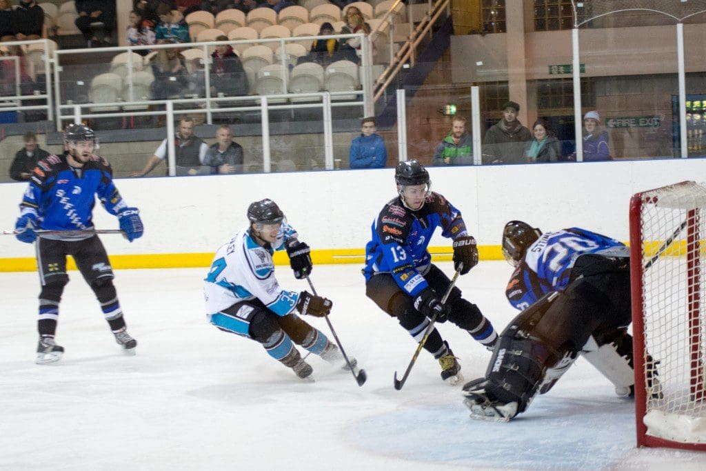 1 a 1 a sharks-spartans-goal