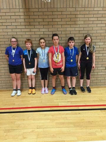 SMASHING SUCCESS AT RHINS PRIMARY SCHOOLS BADMINTON CHAMPIONSHIPS