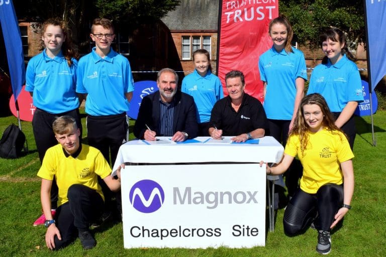 magnox extends