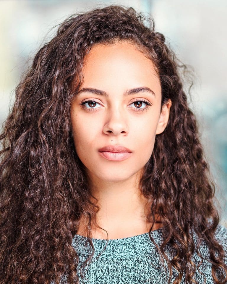 Annan Actress Returns Home in First Professional Role