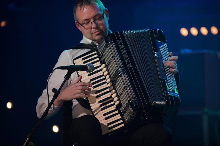 Islesteps Accordion and Fiddle Club
