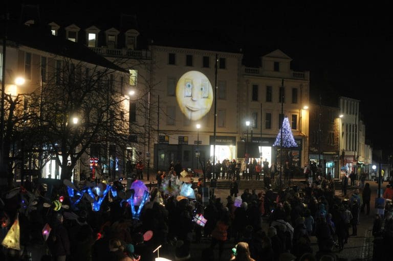 Gaming Spectacle Comes Dumfries High Street