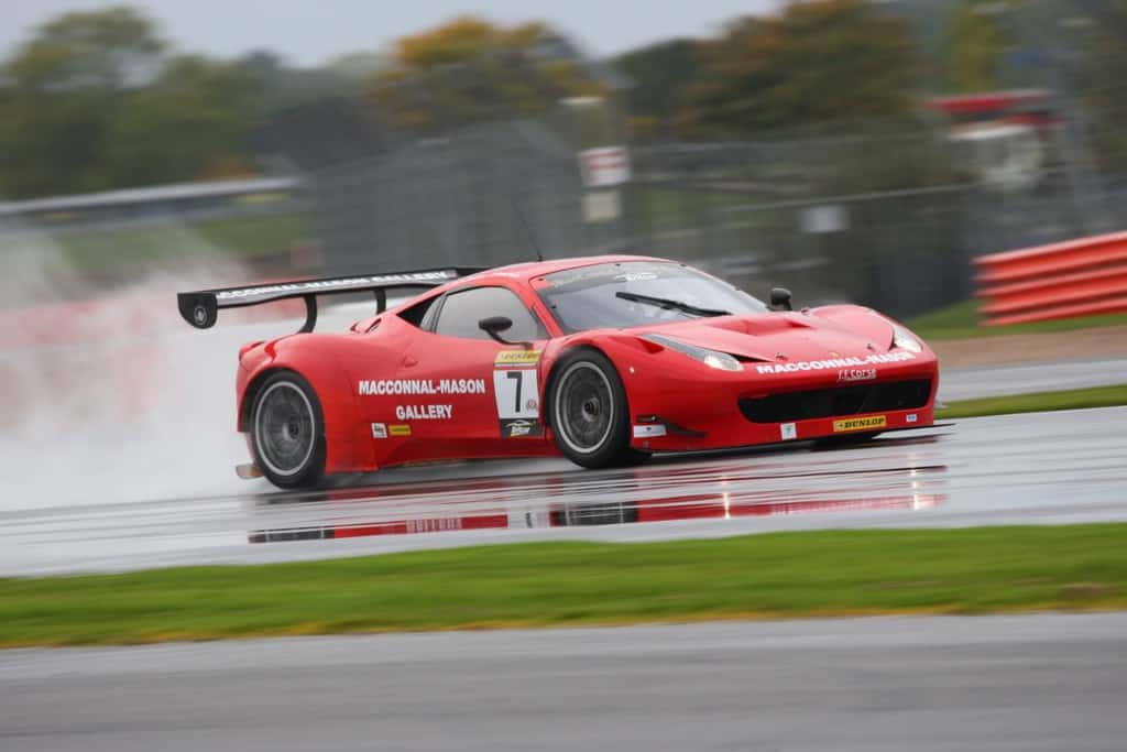 WYLIE SCORES FIRST OUTRIGHT RACE WIN 2018