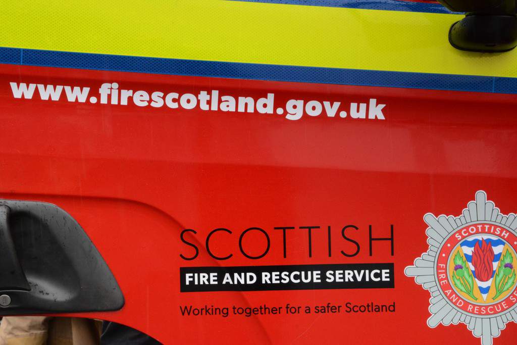POLICE INVESTIGATE DUMFRIES VAN FIRE