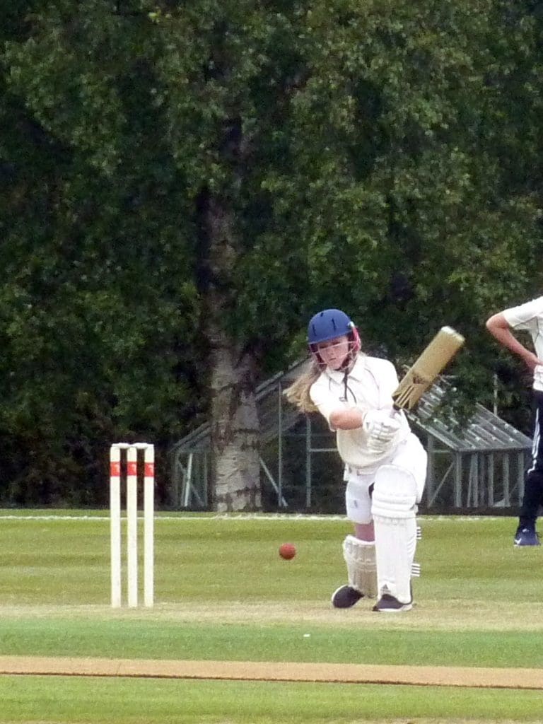 Nifty Niamh in the runs and wickets – Cricket News
