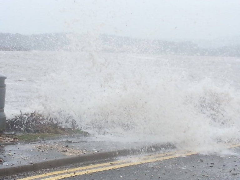 WEATHER WARNING ISSUED AS 65 MPH WINDS EXPECTED TO HIT REGION TONIGHT