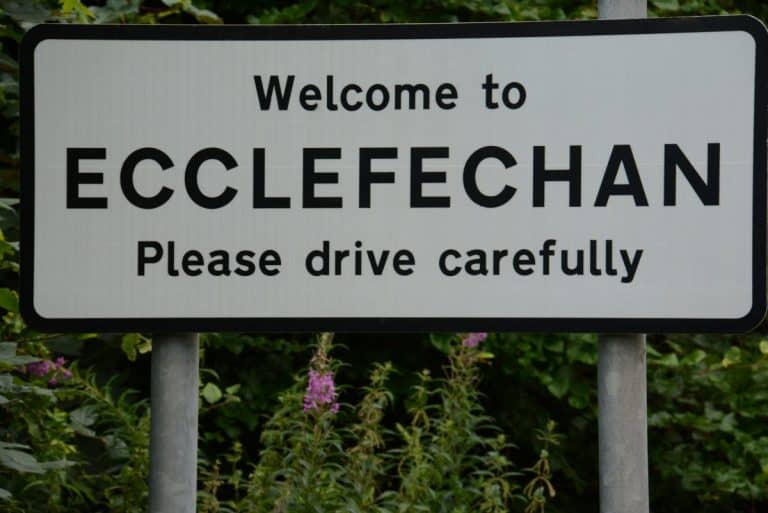 ADVANCE WARNING OF TEMPORARY TRAFFIC REGULATION ORDER U554A LANGLANDS ROAD, ECCLEFECHAN