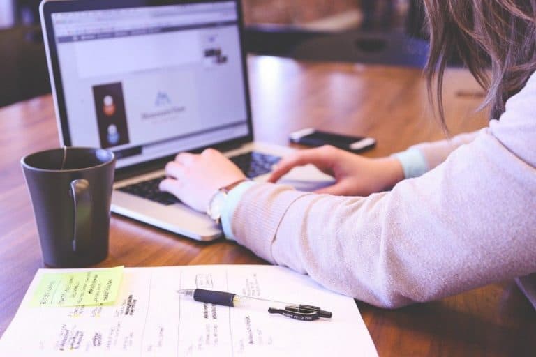 Dumfries & Galloway College To Loan ‘Click & Collect’ Laptops & 4G Broadband For Students