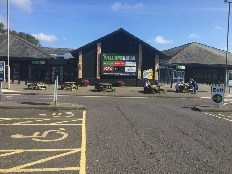 MAN ROBBED AT KNIFE POINT IN BROAD DAYLIGHT AT GRETNA SERVICES
