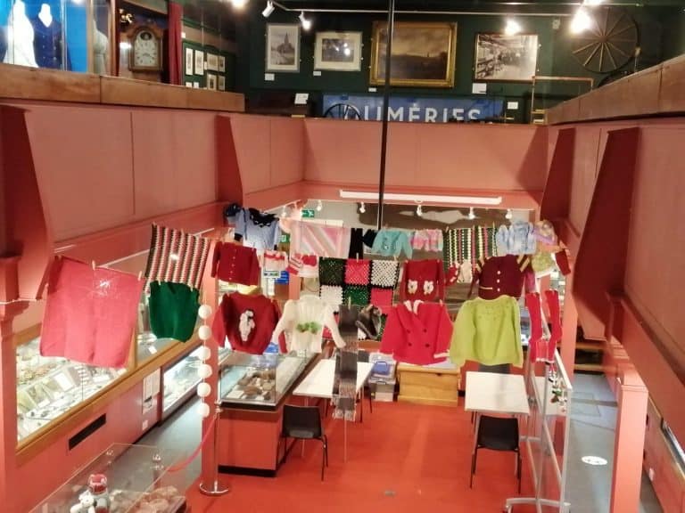 Click, Talk, Knit at Dumfries Musuem