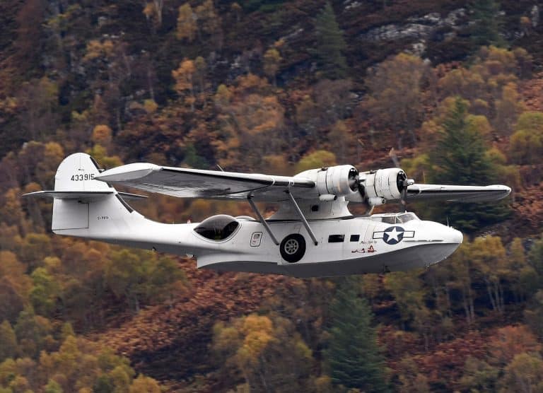 Flight Of The Phoenix – Classic Ww2 Seaplane Stranded On  Loch Ness Once Again Takes To The Sky