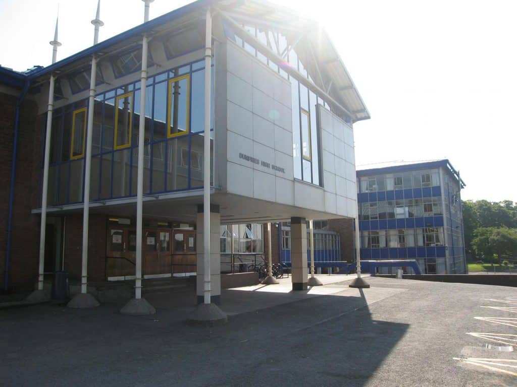 New Dumfries High School given the green light