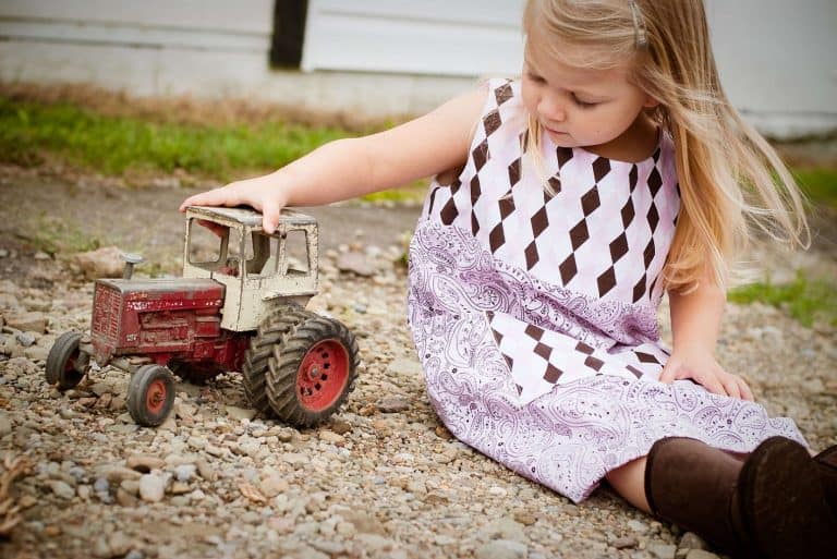 Lockdown projects for farm kids