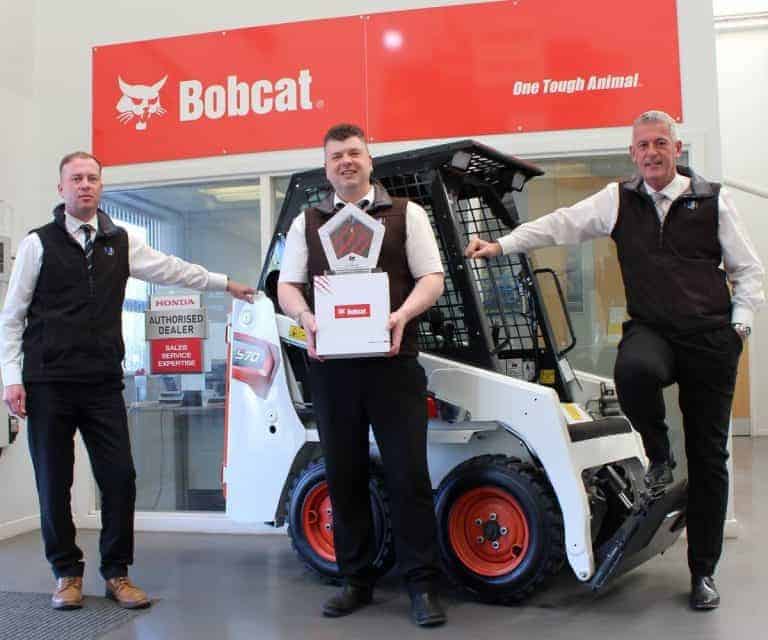 “OUTSTANDING PERFORMANCE” AWARD REFLECTS LLOYD LTD’S CONTINUED BOBCAT SUCCESS