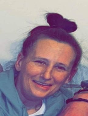 45 YEAR OLD WOMAN FROM DUMFRIES DIES AFTER BEING STRUCK BY CAR