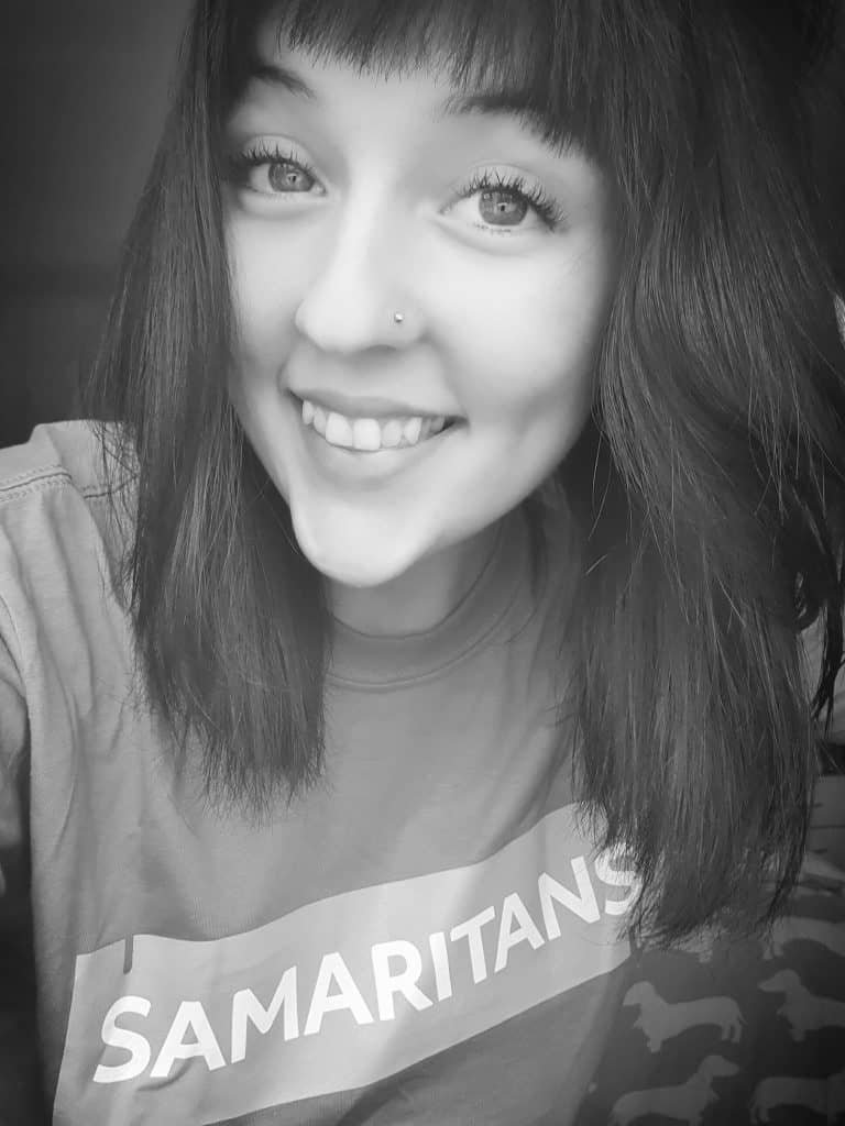 Dalbeattie Lass Sarah Leaps to Action To Raise Funds for The Samaritans