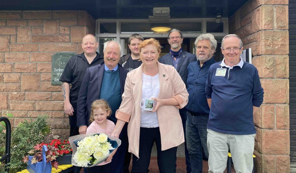 NEW DUMFRIES MEN’S SHED OFFICIALLY OPENS