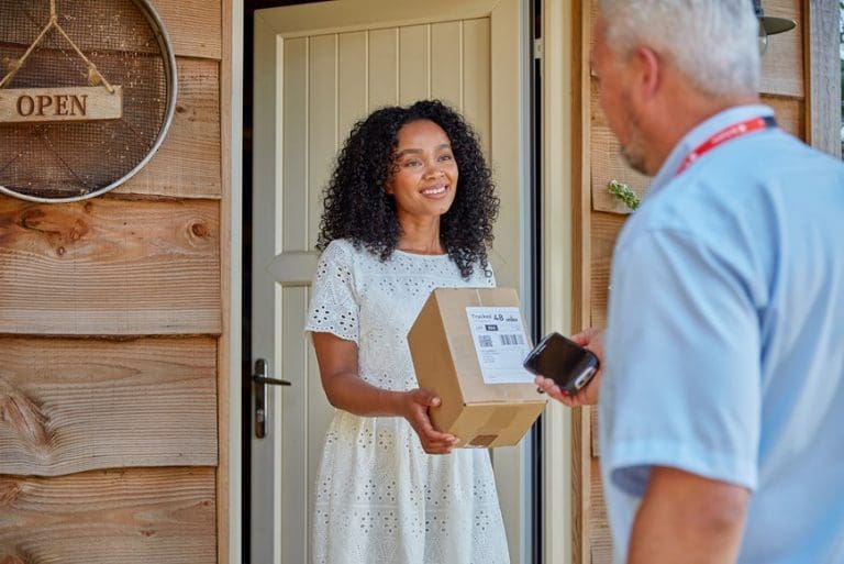 No Printer? No Problem! Royal Mail Will Now Bring Labels & Collect Your Parcel From Your Door