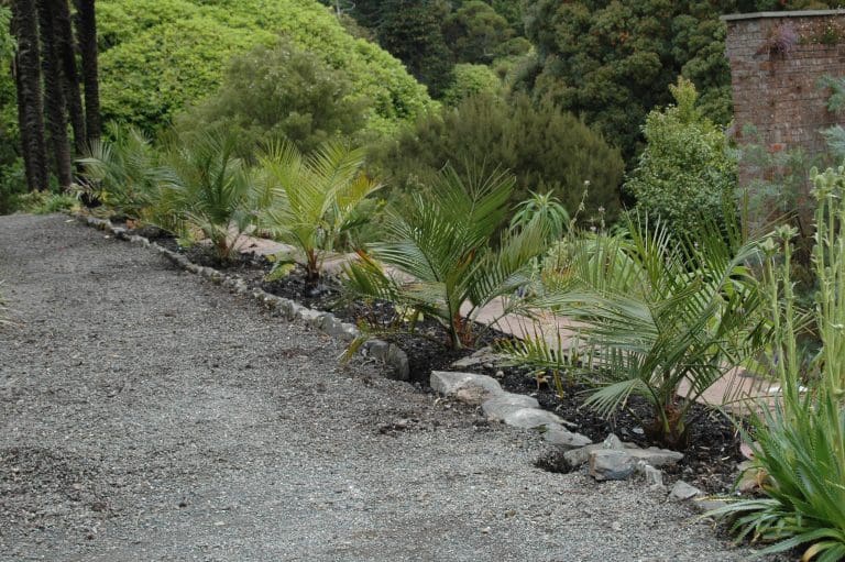 Logan Gardens’ Green Tribute To The Queen