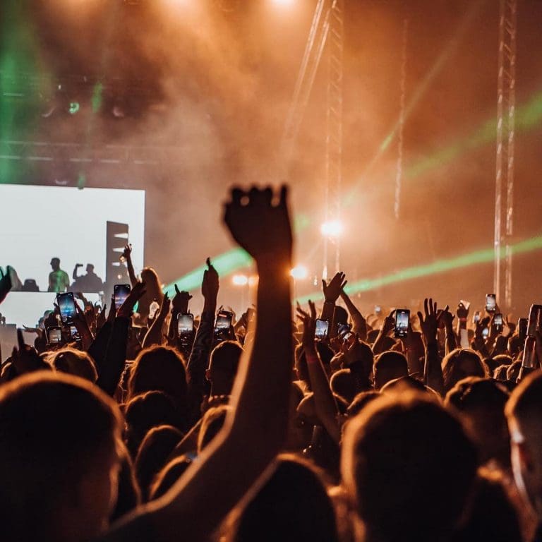 Black Eyed Peas, Jonas Blue, Sigala, Clean Bandit Playing At Loosefest 2022