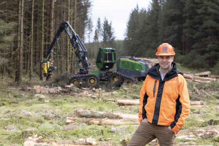 FANTASTIC FORESTRY INTERN OPORTUNITY FOR ANYONE LOOKING TO BRANCH OUT