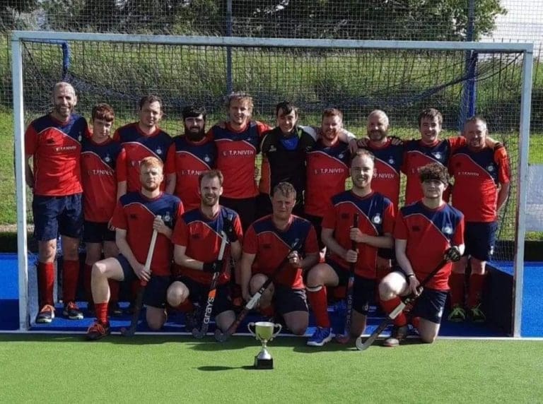 Victory for Dumfries at Auchenhowie – Hockey News