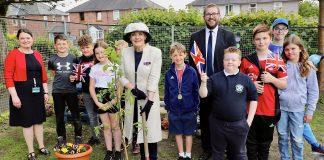 Gretna Primary School celebrates Queen’s Platinum Jubilee