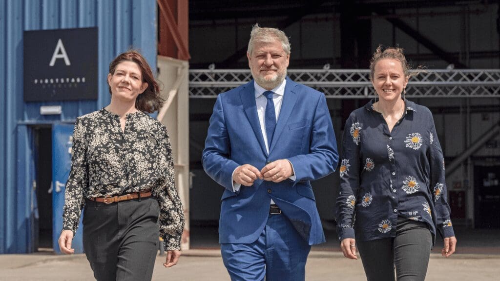 SCOTLANDS BILLION POUND MOVIE BONAZA BOOSTS ECONOMY