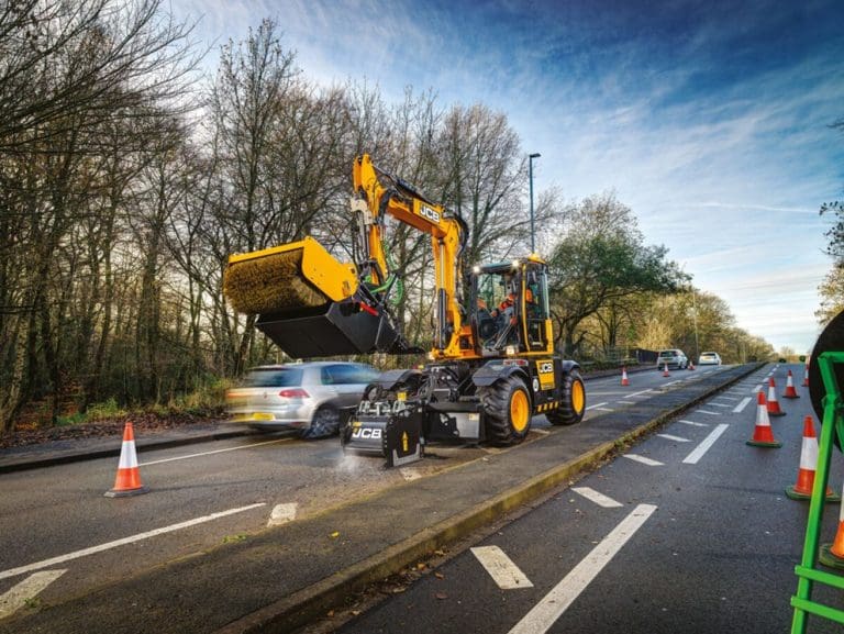 D&G Council Asked to Consider Purchasing Award Winning Rapid Pothole Repair Machin