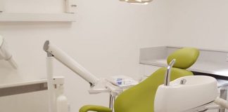 Gretna Dental practice notifies patients of move away from NHS services 