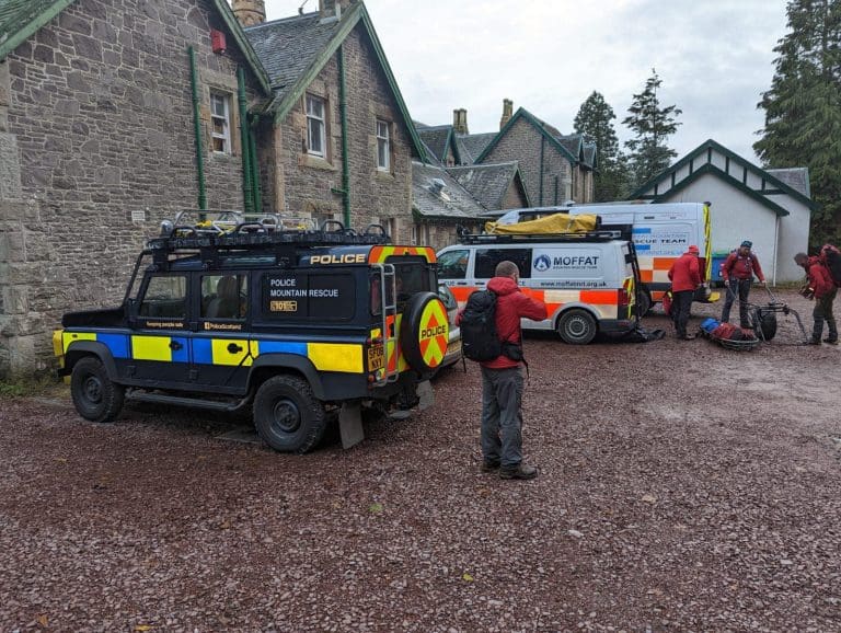INJURED PARAGLIDER RESCUED OFF TINTO HILL