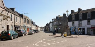 PENSIONER SERIOUSLY HURT WHEN HIT BY CAR IN DALBEATTIE