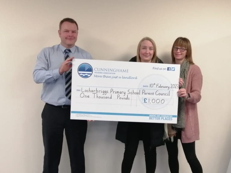 Cunninghame Housing Association Presents Locharbriggs Primary School Parent Council With £1000 Cheque