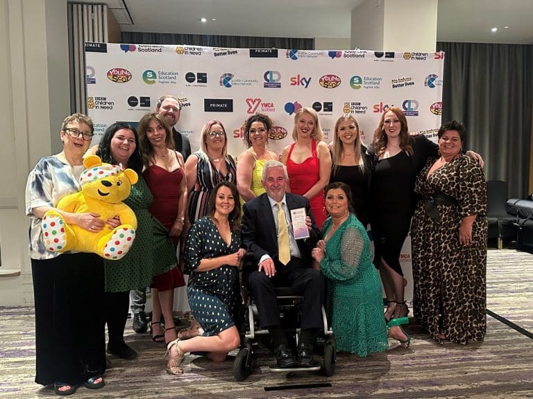 D&G Youth Work Team Wins National Award