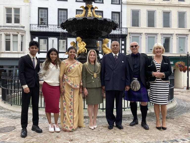 Sri Lanka VIP’s Visit Dumfries Fountain