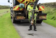 D&G COUNCIL SPENDS OVER £300,000 TO FIX 6,600 POTHOLES