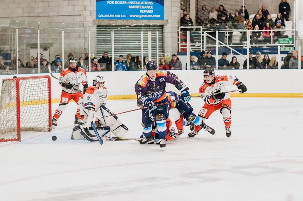 Mixed Fortunes For Sharks Against Steeldogs