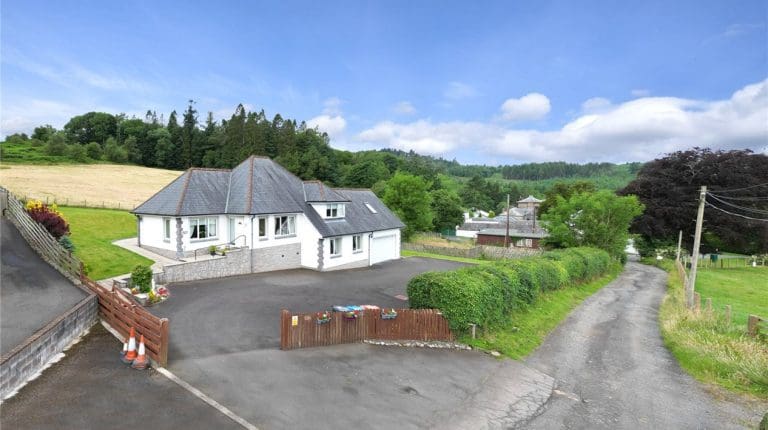 Stunning Home With Over 5 Acres On The Edge Of Mabie Forest Goes On The Market