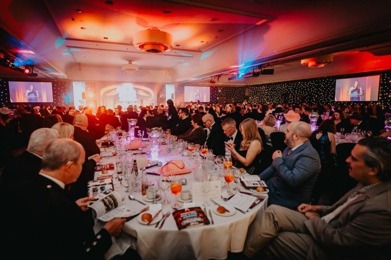 NOMINATE YOUR LOCAL D&G PUB OR BAR FOR A NATIONAL AWARD